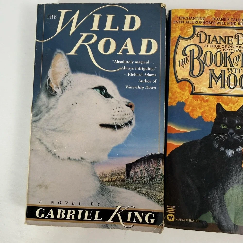 Book Of Night With Moon & The Wild Road Cat Science Fiction Diane Duane; Gabriel